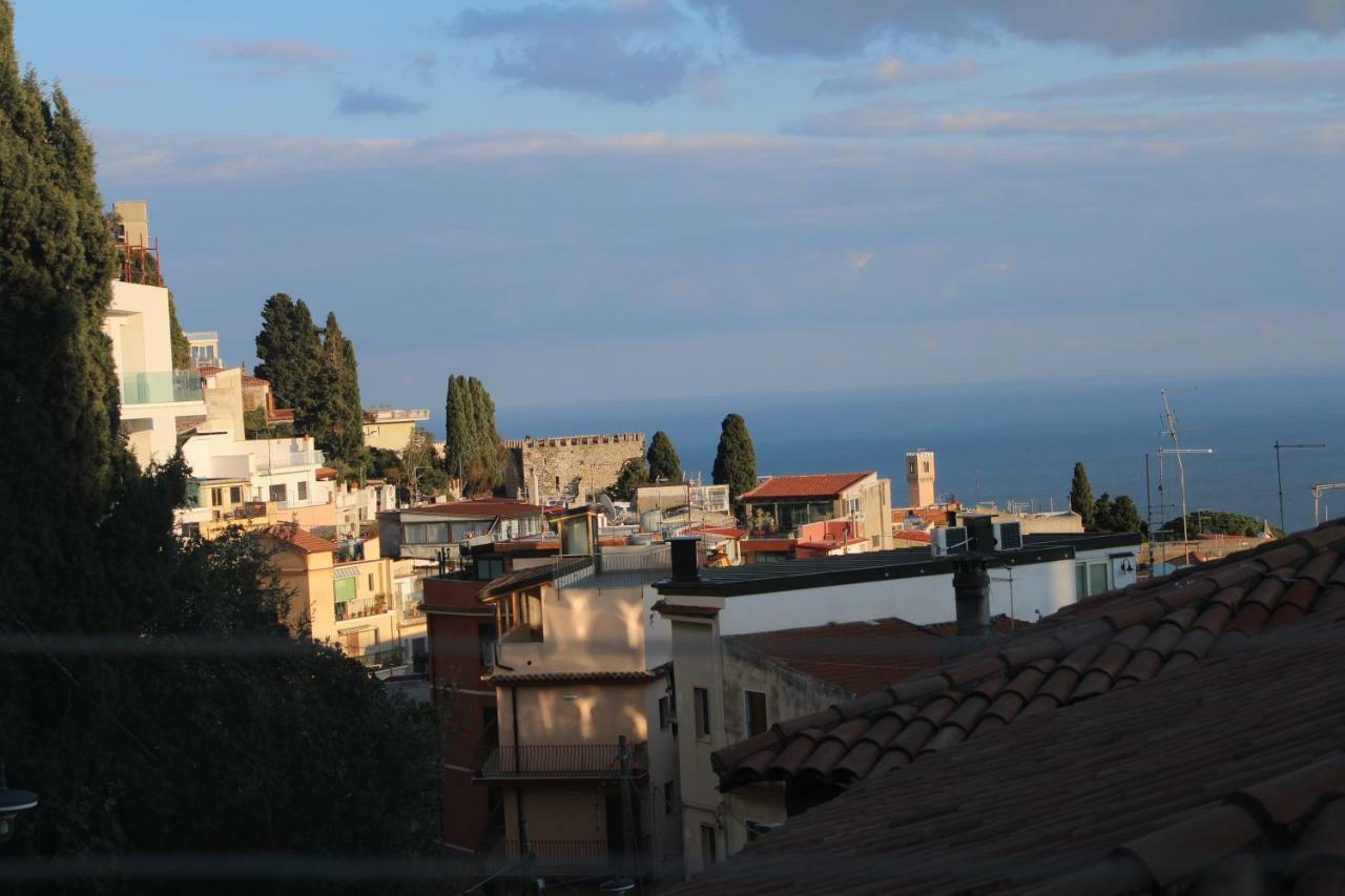Апартаменти Taormina Casa Sarina Екстер'єр фото